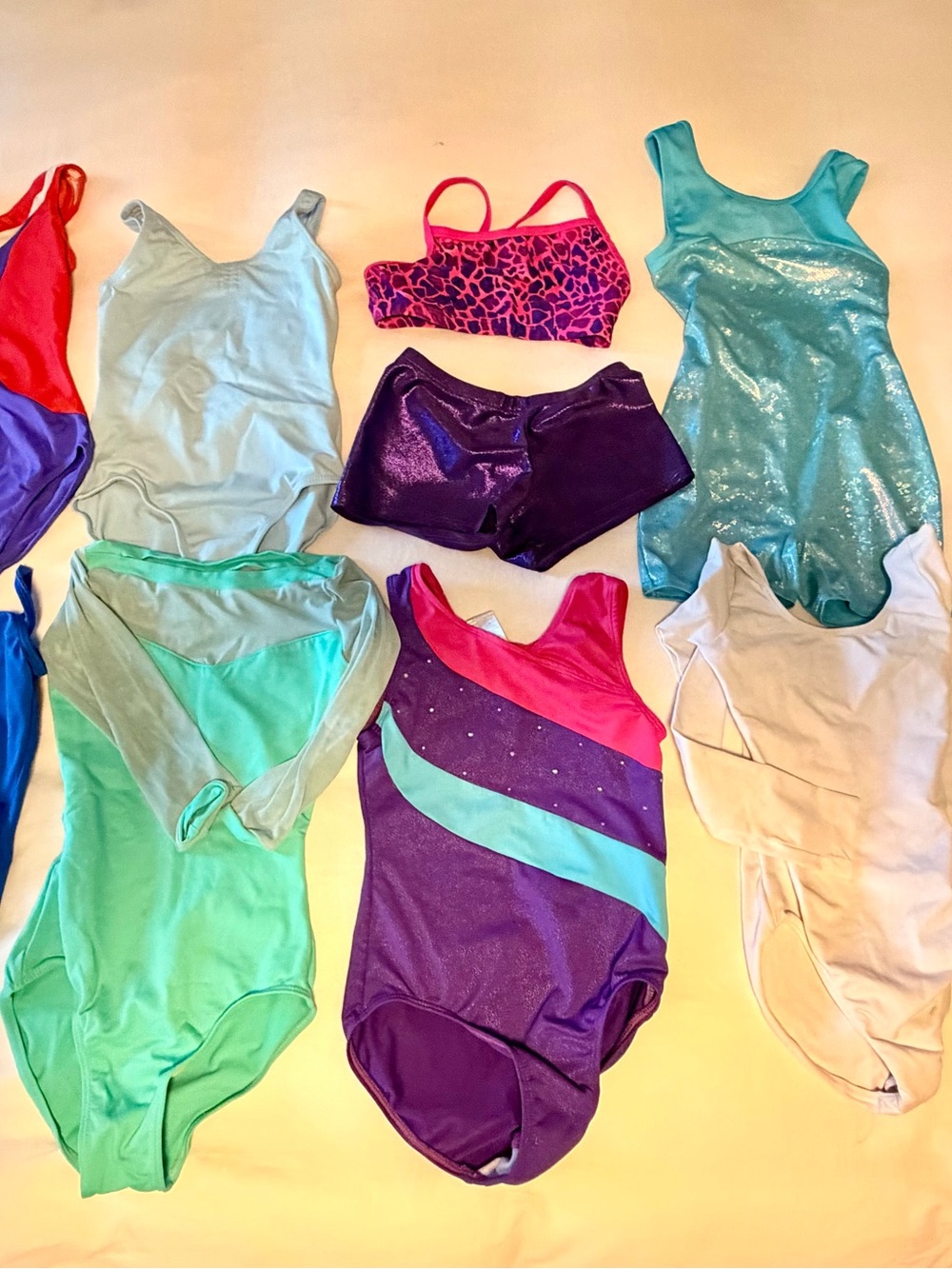 14 pieces Girls Gymnastics & Dancewear Set in multiple colors and styles. 4-6 yo